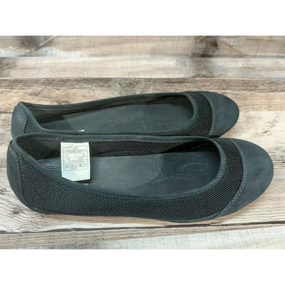 Patagonia Performance Footwear Black Women Flats Size‎ 5